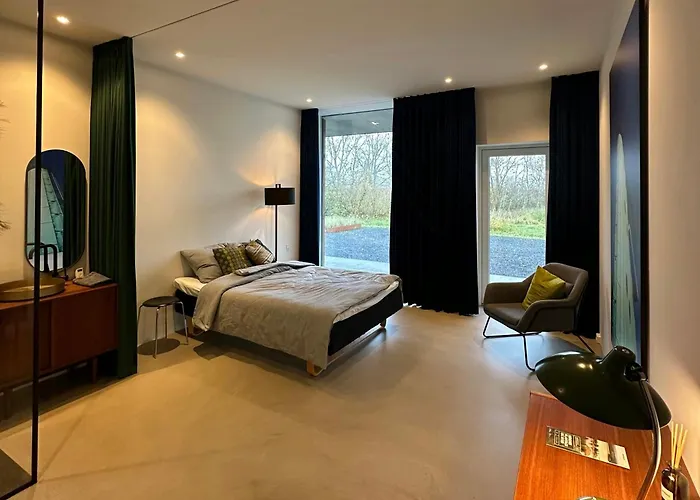 Vibe In Architectural Settings